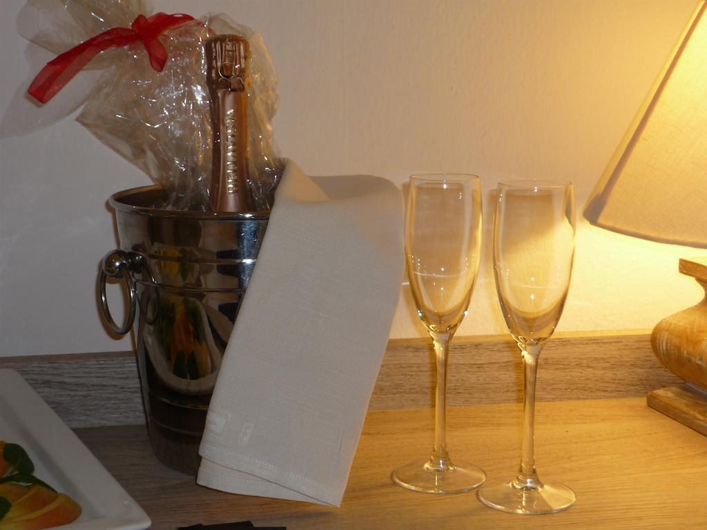 La Locanda Dell'Officina Ольбия Номер фото